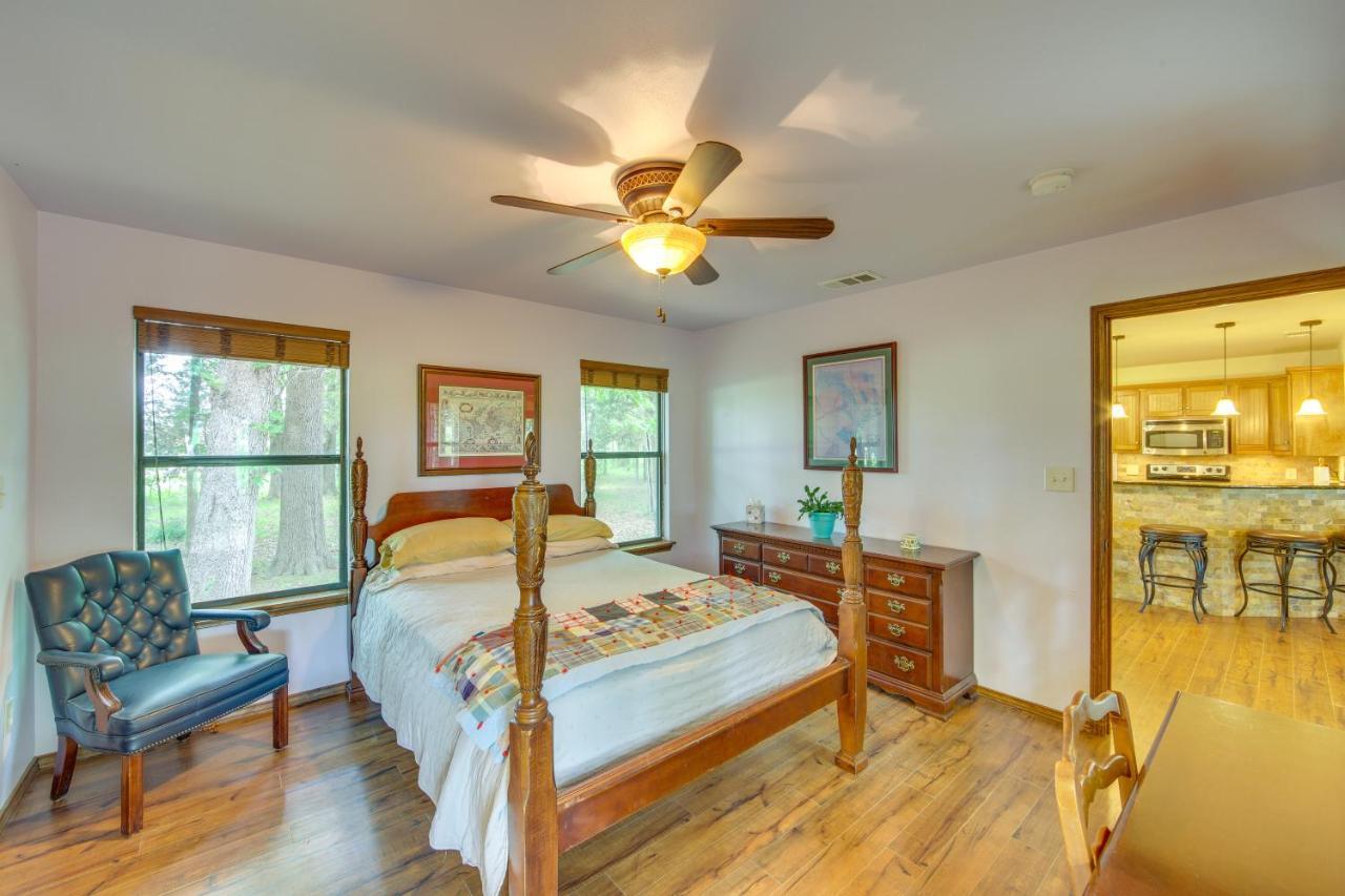 Dog-Friendly Wills Point Home With Grill On 10 Acres Canton Ngoại thất bức ảnh